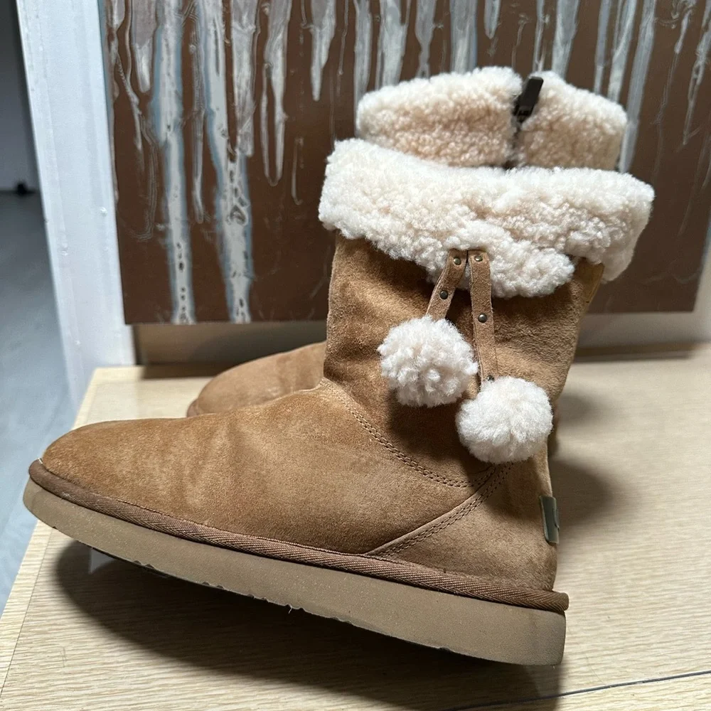 UGG Chestnut Suede Boots, worn one time, Rugged nonslip soles, Metal Ugg plate - Picture 2 of 14